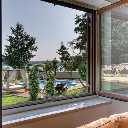 Holiday Home Giardino Marino Pomer Exterior photo